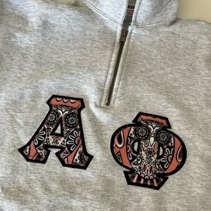 NEW Alpha Phi 1/4-Zip Sweatshirt M